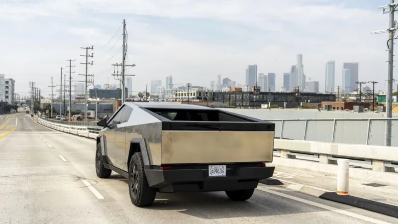 Tesla makes largest ever Cybertruck recall